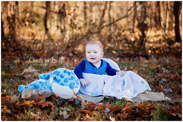 Christy Lively Photography Evansville Indiana-Newburgh Indiana Photography Newborn , Maternity Birth photography birth photographer Milestone photographer Cake Smash photographer Evansville-Newburgh Indiana