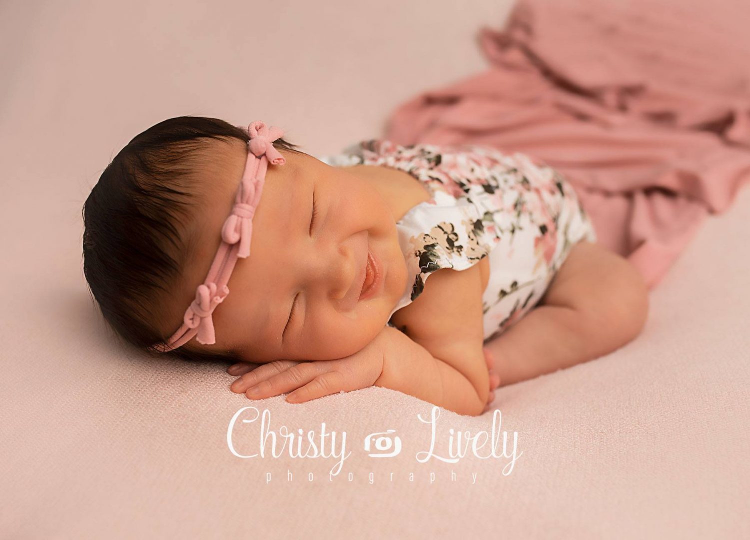 Newborn Evansville Photography Maternity