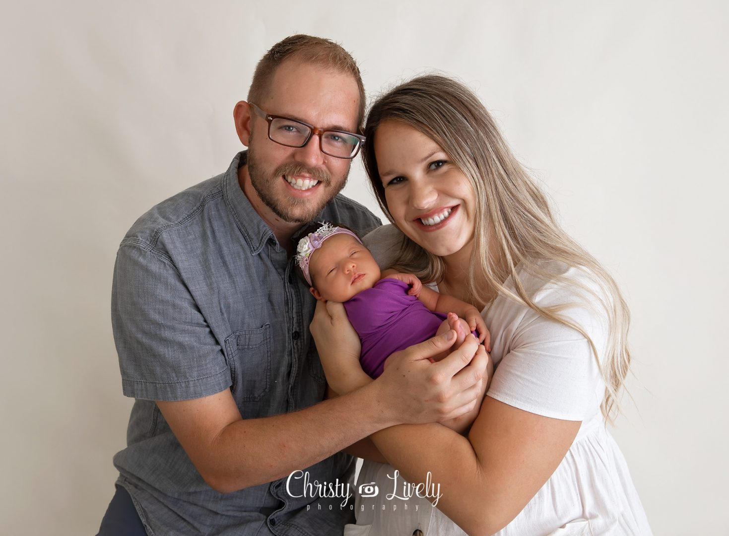 Newborn Evansville Photography Maternity Baby