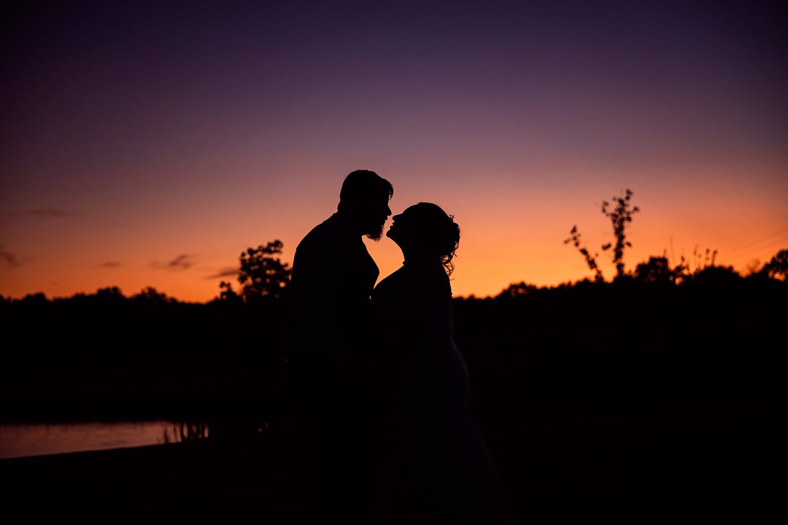 Christy Lively Photography Sunset Wedding photography Evansville-Newburgh Indiana